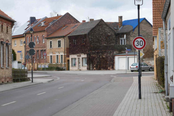 2-191229-Stadtforststraße 30 kmh (6) 1000 35%