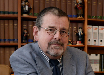 1 Dr Wissenbach-Ausschnitt